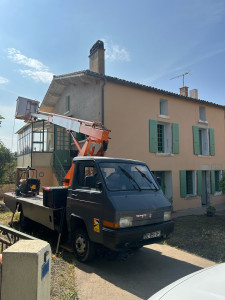 Photo de galerie - Peinture au-dessus d’une véranda