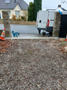 Photo de galerie - Pose de portail coulissant avant 