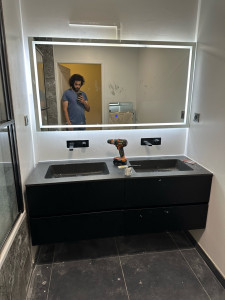 Photo de galerie - Miroir connecté+meuble sdb 