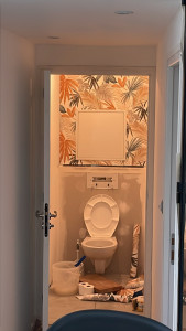 Photo de galerie - Décoration toilettes 
