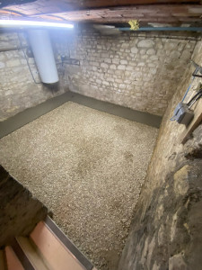 Photo de galerie - Sol drainant avec contour béton pour cave 