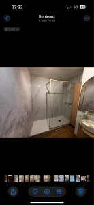 Photo de galerie - Après renovation pose de plaque pvc effet marbre  