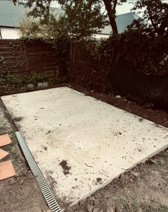 Photo de galerie - Dalle pour abri de jardin 