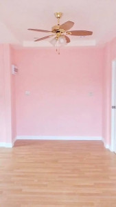 Photo de galerie - Peinture - Tapisserie