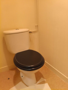 Photo de galerie - Remplacement wc classic par wc suspendu 