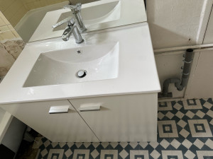 Photo de galerie - Pose lavabo avec mobile 