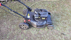 Photo de galerie - Repose du ressort embrayage et du train du roue arrière.
