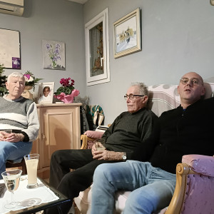 Photo de galerie - J'offre une aide pour les activités quotidiennes, des exercices de motricité et de mémoire ; j'ai de l'expérience dans la prise en charge des personnes atteintes de la maladie d'Alzheimer et de démence sénile. 