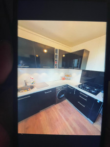 Photo de galerie - Montage d’une cuisine