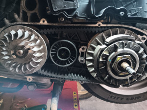 Photo de galerie - Remplacement kit transmission piaggio mp3 