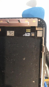 Photo de galerie - Changement écran et coque arrière iphone 15 Pro Max