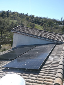 Photo de galerie - Installation panneaux photovoltaïques 4,5 kw