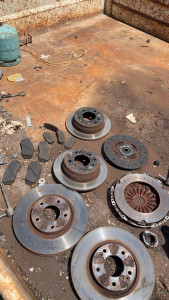 Photo de galerie - Bricolage et multi services