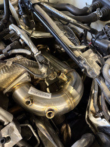 Photo de galerie - Defap et pose d’un Downpipe sur Macan S V6 3.0 TDI