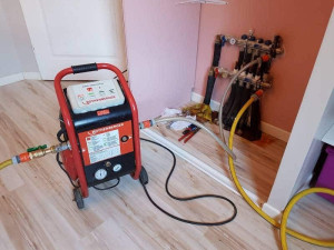 Photo de galerie - Desembouage plancher chauffant recommandé tout les 5 ans 