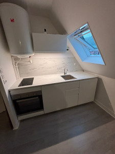 Photo de galerie - Pose de cuisine avec électroménager 