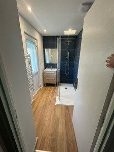 Photo de galerie - Réalisation d’une salle de bain complète 