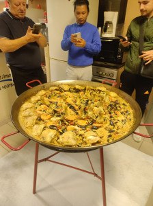 Photo de galerie - Paella à partir de 10 personnes 