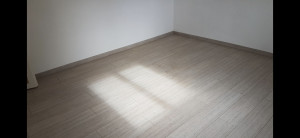 Photo de galerie - Pose de lames stratifiées