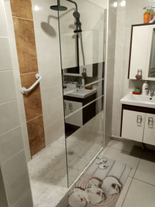 Photo de galerie - Bricolage et multi services