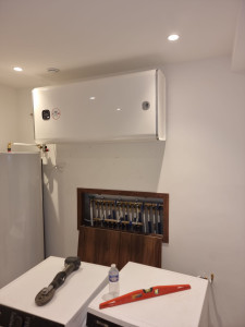 Photo de galerie - Je fais des villas des appartements. Je rénove des appartements complets s'asseoir vila sanitaire.
Je vous fais décalisation. Je remplace des cumulus.   je refais de canalisation complet. Je remplace des tuyaux 

. D'eau chaude eau froide