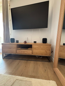 Photo de galerie - Fabrication meuble TV en châtaignier 