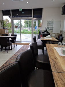 Photo de galerie - Remise au propre de la cuisine et de la salle avec un soin particulier pour l'hygiène