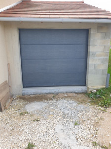 Photo de galerie - Garage de ma maison réalisé entièrement par moi avec un peu d'aide de la famille 