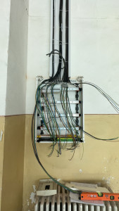Photo de galerie - Câblage tableau électrique