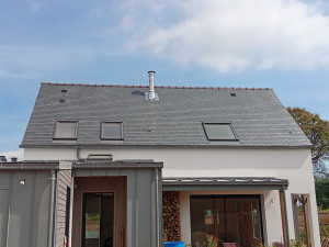 Photo de galerie - Pose ardoises+ velux