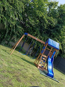 Photo de galerie - Montage balançoire en kit 