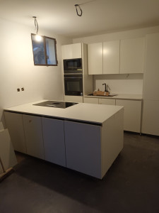 Photo de galerie - Exemple de cuisine posée. 