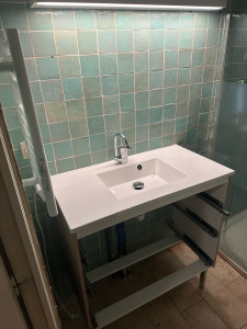 Photo de galerie - Remplacement meuble vasque 
