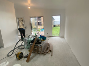 Photo de galerie - Peinture apres ponçage des bandes placo 