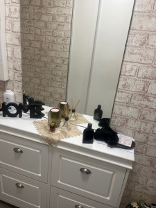 Photo de galerie - Meuble chaussures + miroir