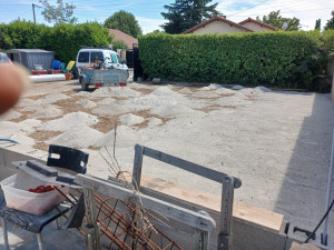 Photo de galerie - Préparation de terrain pour 
 gazon synthétique 