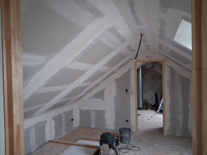 Photo de galerie - Aménagement d'un comble pour faire une chambre.