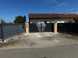 Photo de galerie - Réalisation façade piliers