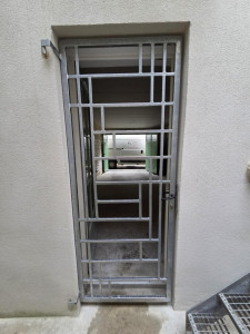 Photo de galerie - Porte sur-mesure