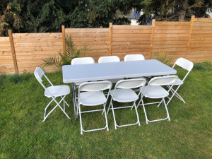 Photo de galerie - Salon de jardin (tables et chaises)