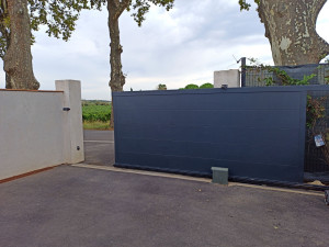 Photo de galerie - Bricolage et multi services