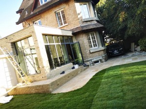 Photo de galerie - Projet extension de maison avec terrasse en pierre de bourgogne