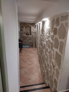 Photo de galerie - Mur en fausse pierre 