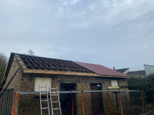 Photo de galerie - Installation d’une nouvelle couverture en bacs aciers