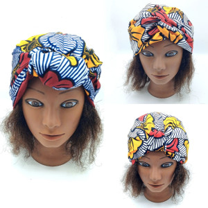 Photo de galerie - Bonnets turbans en wax et intérieur satin 