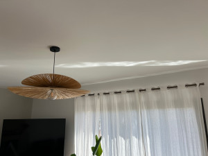 Photo de galerie - Installation lustres et tringles à rideaux 