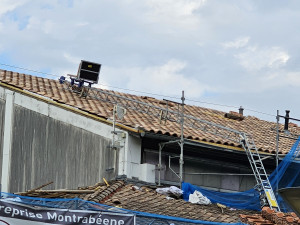 Photo de galerie - Chantier de Couverture 490m² à la salle Polyvalente a Montrabé