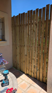 Photo de galerie - Fabrication d'un claustra brise-vue
