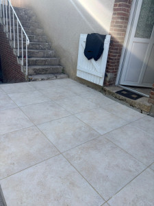 Photo de galerie - Pose de carreaux grand format 60-60