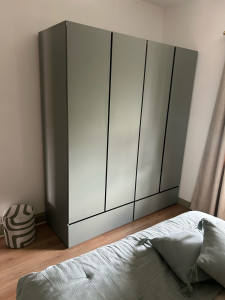 Photo de galerie - Montage d’une armoire de chambre